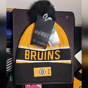 Boston Bruins Fanatics Branded Authentic Pro Rink Cuffed Knit Hat with Pom